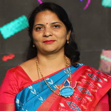 Dr. Mamtha Singh,   Principal