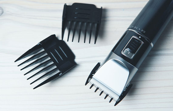 A Guide To 10 Best Trimmers For Men In 2024