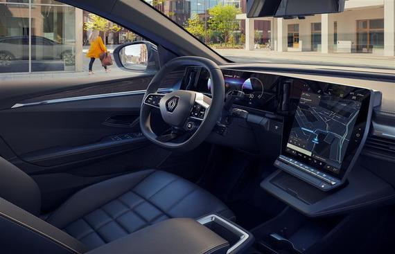 Qualcomm, Google bring intelligent in-vehicle experiences to Renault EV