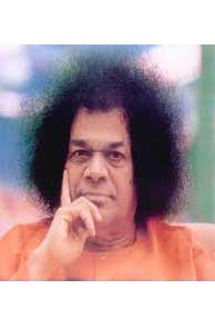 Sathya Sai Baba passes away, leaving millions to grieve